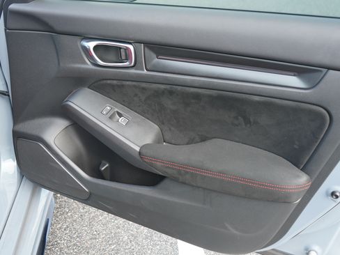 Used 2025 Honda Civic Type R image 13