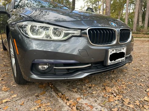 Used 2017 BMW 330i Sedan image 8