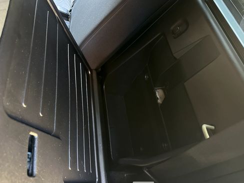 Used 2023 Toyota Tacoma TRD Off-Road image 21