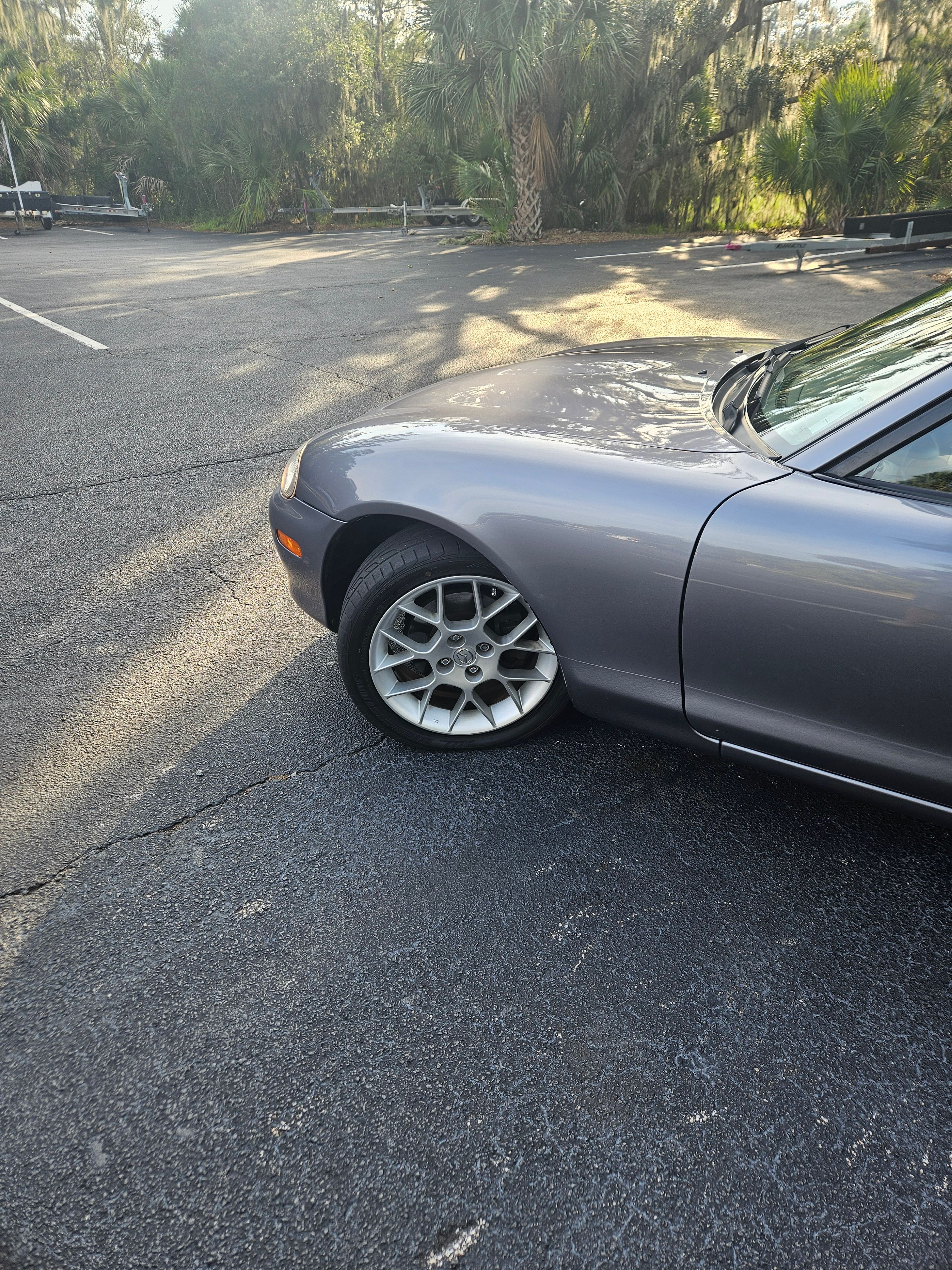 Used 2002 MAZDA MX-5 Miata LS RWD image 16
