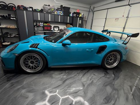 Used 2019 Porsche 911 GT3 RS image 2