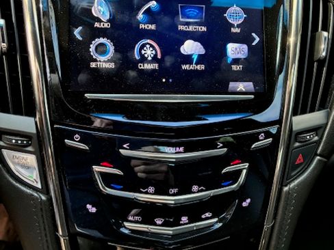 Used 2017 Cadillac ATS V w/ Luxury Package image 8