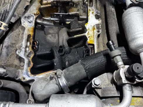 Used 1999 Chevrolet Tahoe Z71 w/ Preferred Equipment Group AWD/4WD image 15