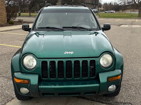 Used 2004 Jeep Liberty Limited w/ Security Group image 2