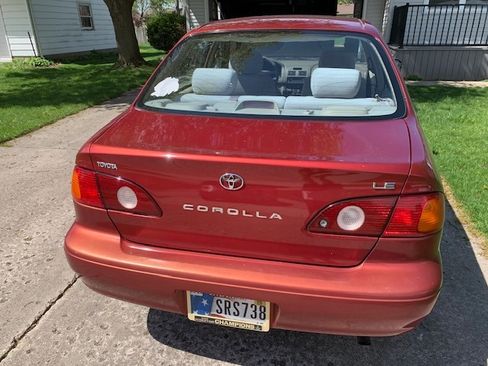 Used 2002 Toyota Corolla CE image 5