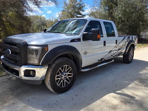 Used 2011 Ford F250 XL w/ PWR Equipment Group image 11
