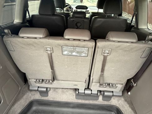 Used 2012 Honda Odyssey Touring Elite image 7