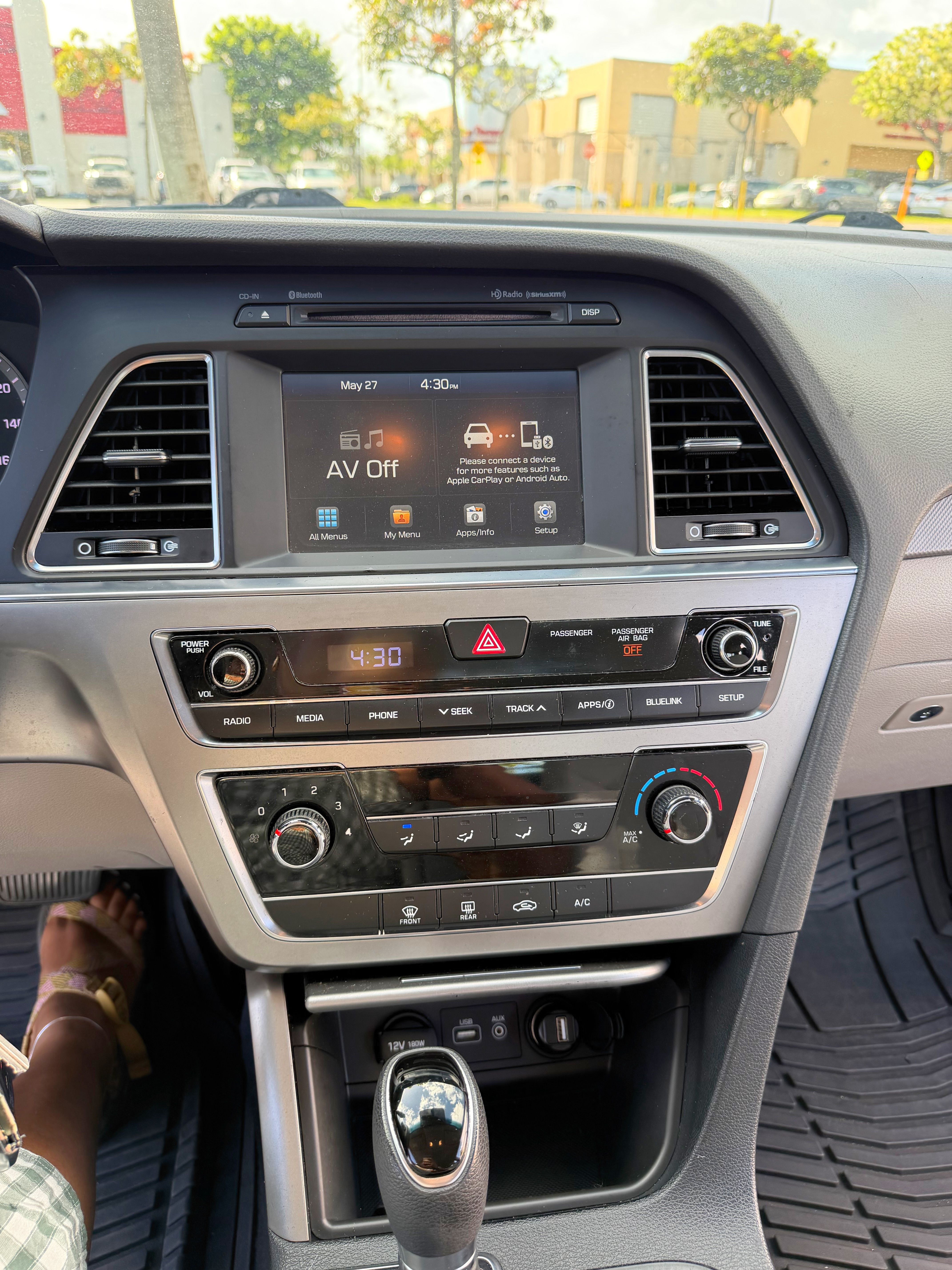 Used 2017 Hyundai Sonata SE FWD image 14