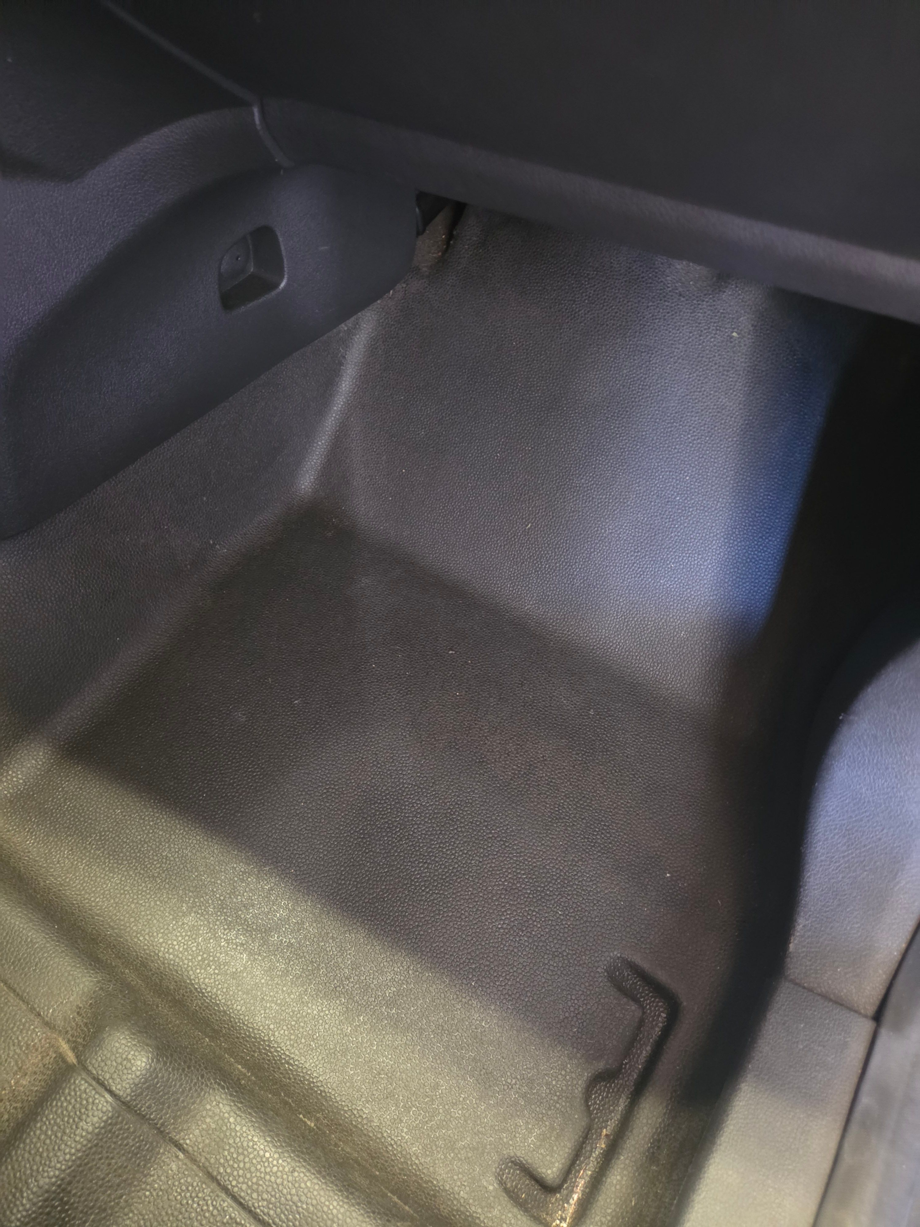Used 2015 Ford Transit Connect XL FWD image 24