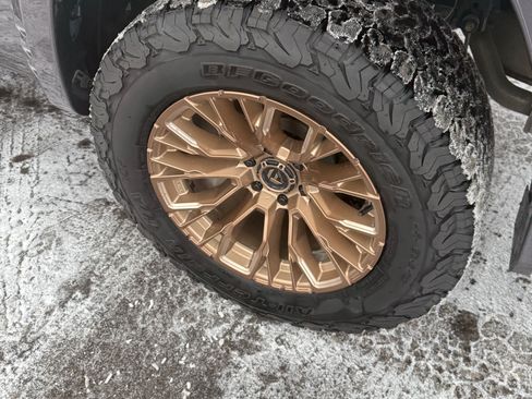 Used 2021 RAM 1500 Big Horn image 10