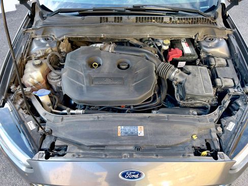 Used 2014 Ford Fusion Titanium image 14