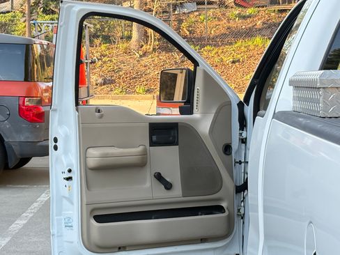 Used 2008 Ford F150 STX image 18