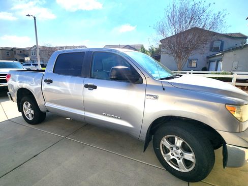 Used 2008 Toyota Tundra SR5 image 1