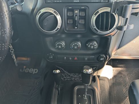 Used 2013 Jeep Wrangler Unlimited Sahara w/ Dual Top Group image 11