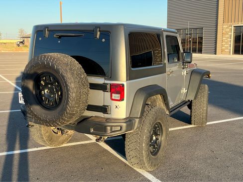 Used 2015 Jeep Wrangler Rubicon image 9