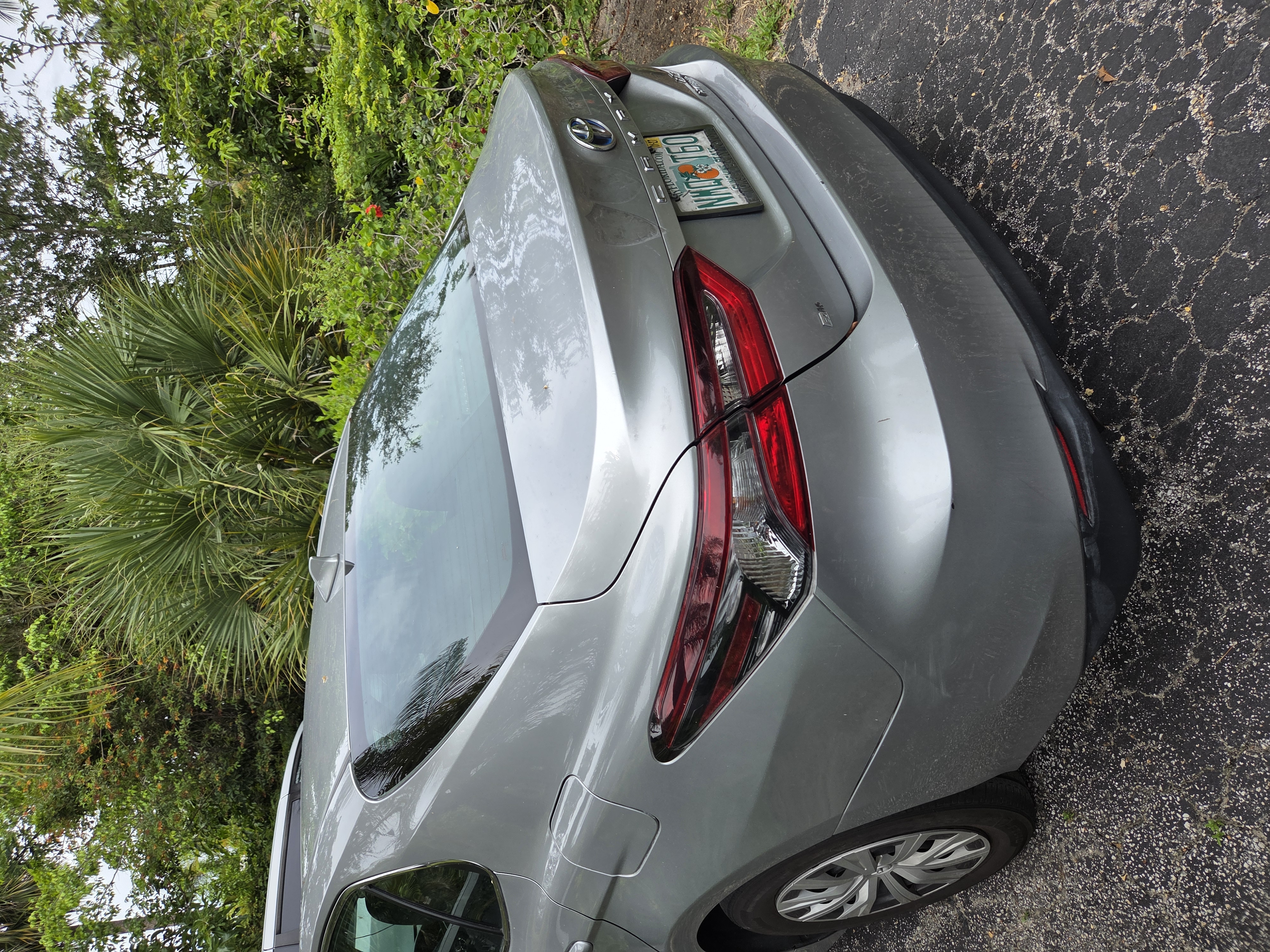 Used 2023 Toyota Camry LE FWD image 5