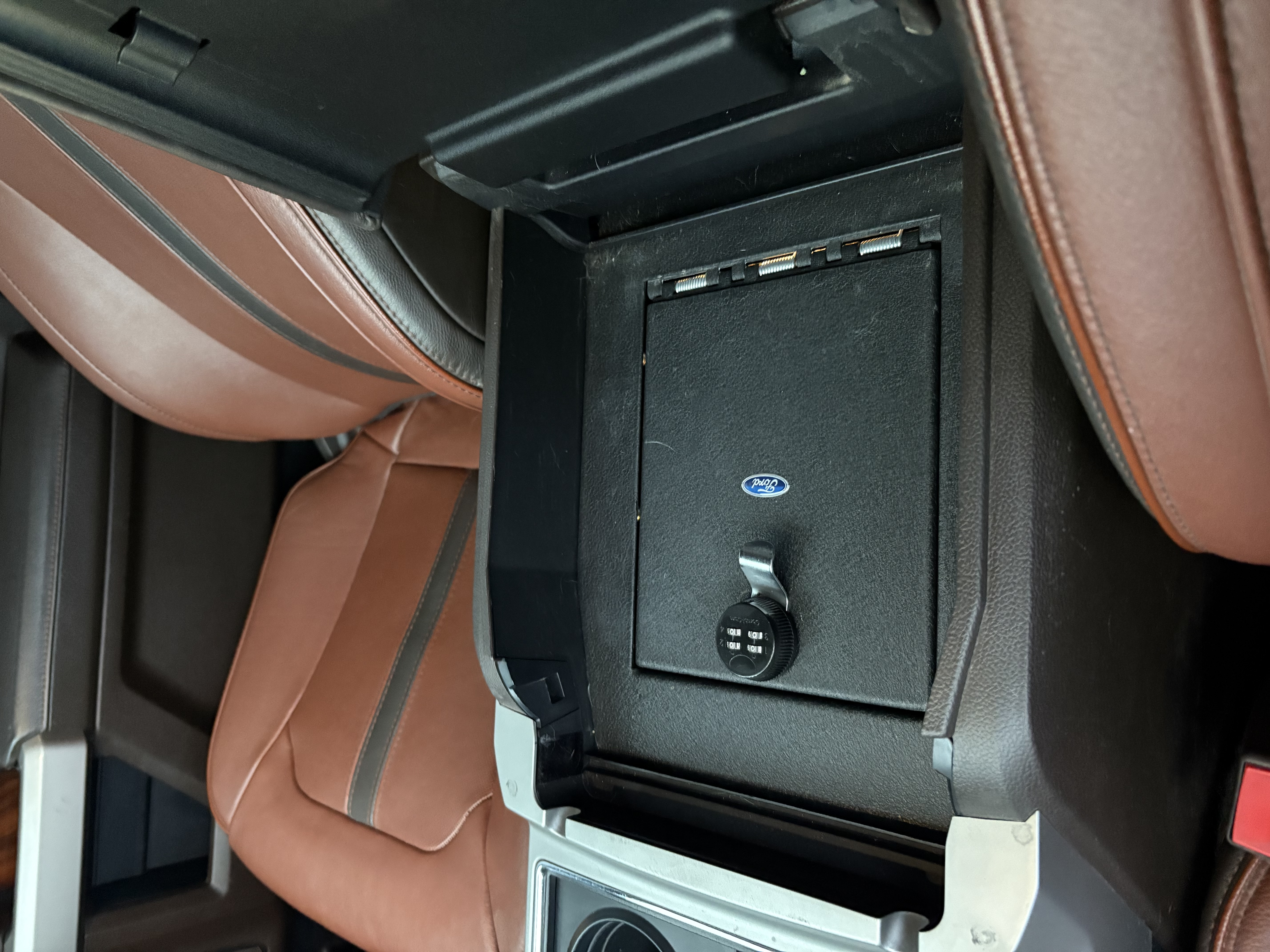 Used 2019 Ford F450 King Ranch w/ King Ranch Ultimate Package AWD/4WD image 10