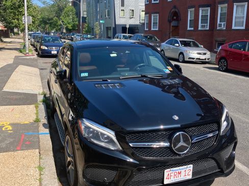 Used 2019 Mercedes-Benz GLE 43 AMG 4MATIC Coupe image 1