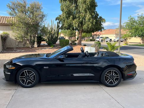 Used 2023 Ford Mustang GT Premium image 6