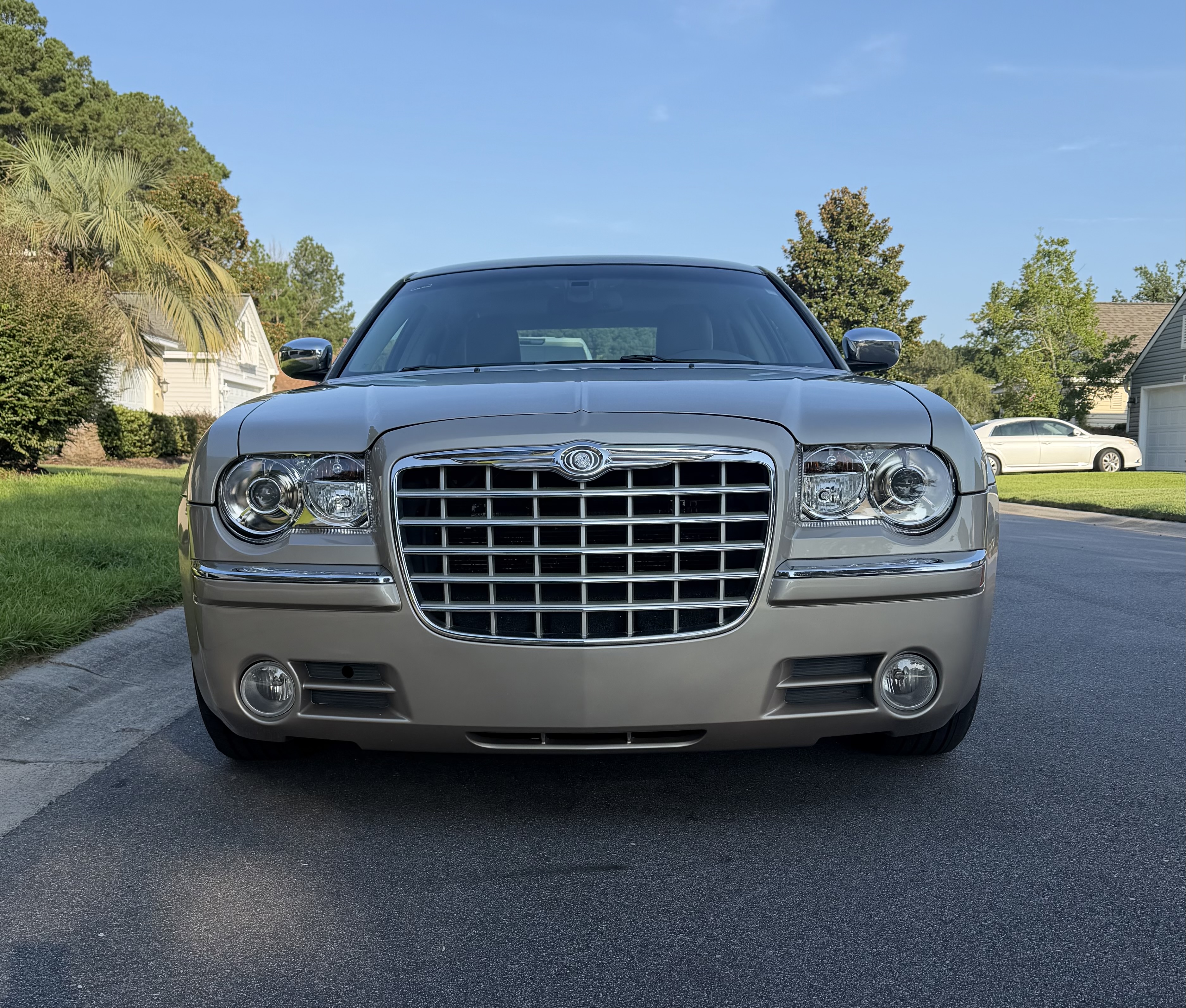 Used 2007 Chrysler 300 C RWD image 4