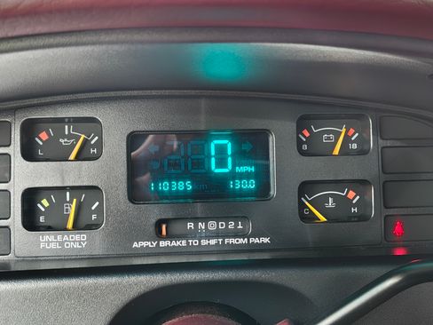 Used 1994 Chevrolet Caprice Classic RWD image 5