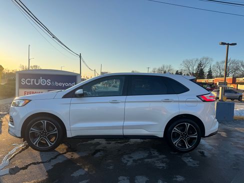 Used 2019 Ford Edge ST w/ Convenience Package image 10