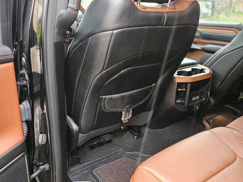 Used 2019 RAM 1500 Laramie Longhorn image 19