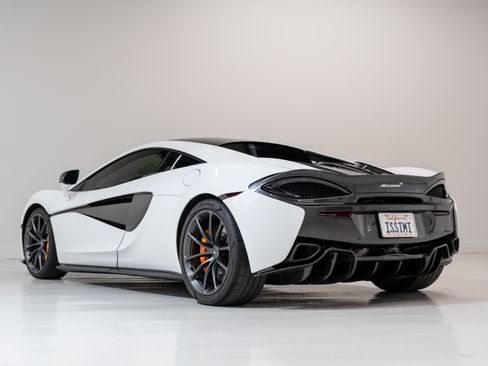 Used 2019 McLaren 570S Coupe image 17