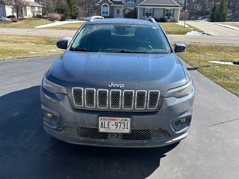 Used 2021 Jeep Cherokee Latitude Plus image 1