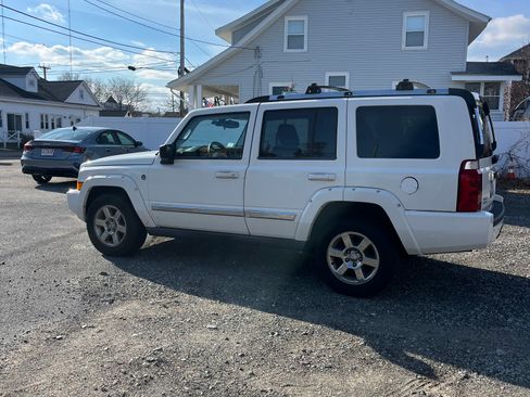 Used 2007 Jeep Commander Limited image 6