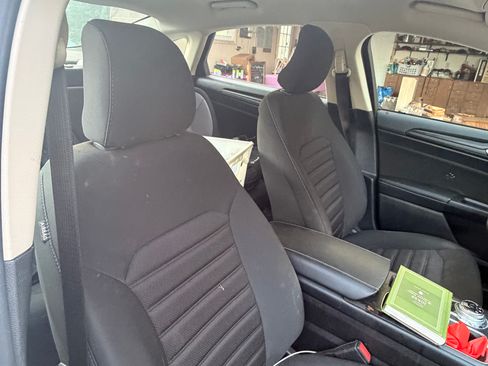 Used 2018 Ford Fusion S w/ Equipment Group 101A FWD image 6