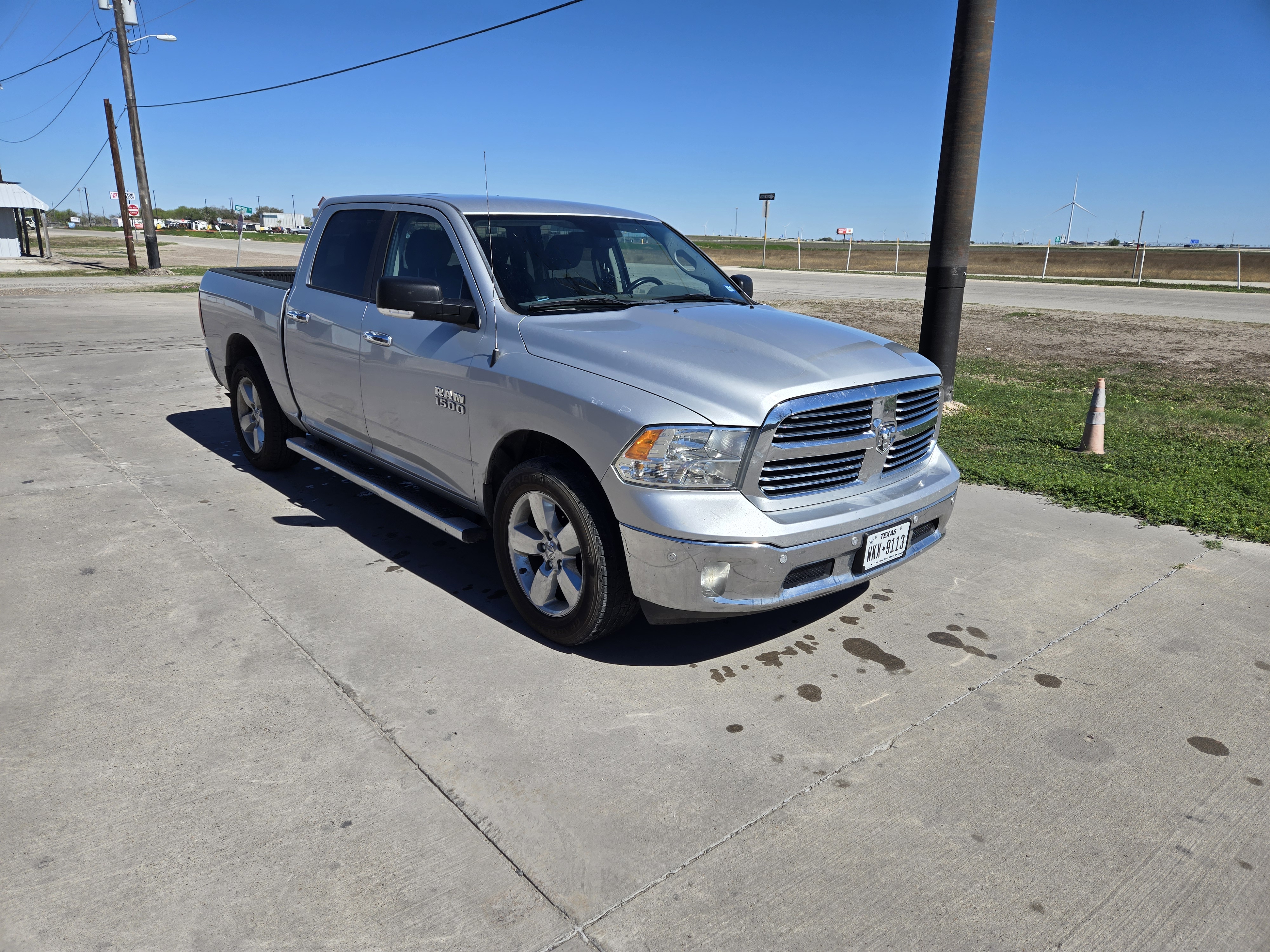Used 2017 RAM 1500 Lone Star RWD image 9