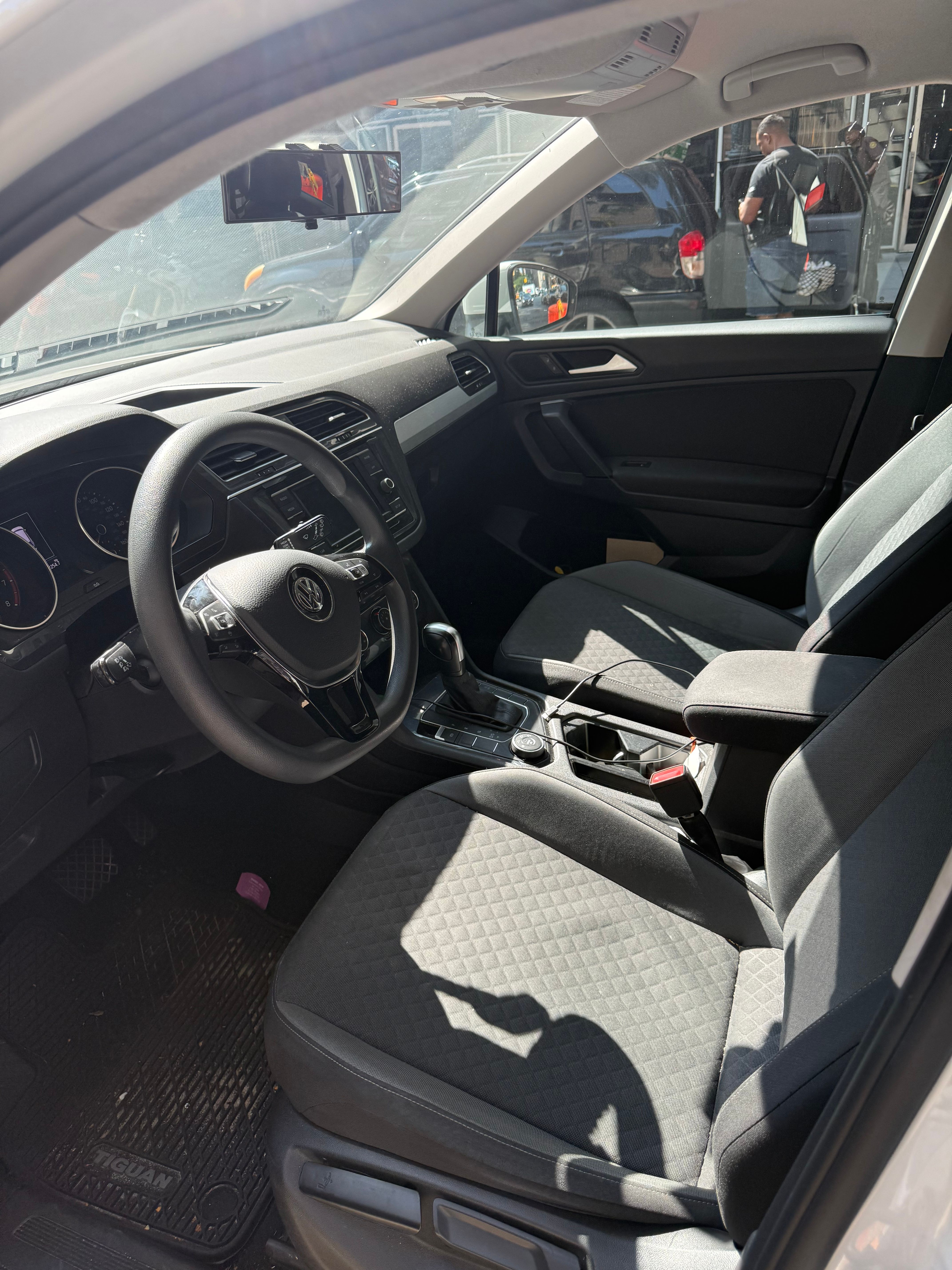 Used 2019 Volkswagen Tiguan S w/ Driver Assistance Package AWD/4WD image 6