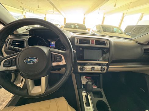 Used 2015 Subaru Outback 2.5i Limited AWD/4WD image 6