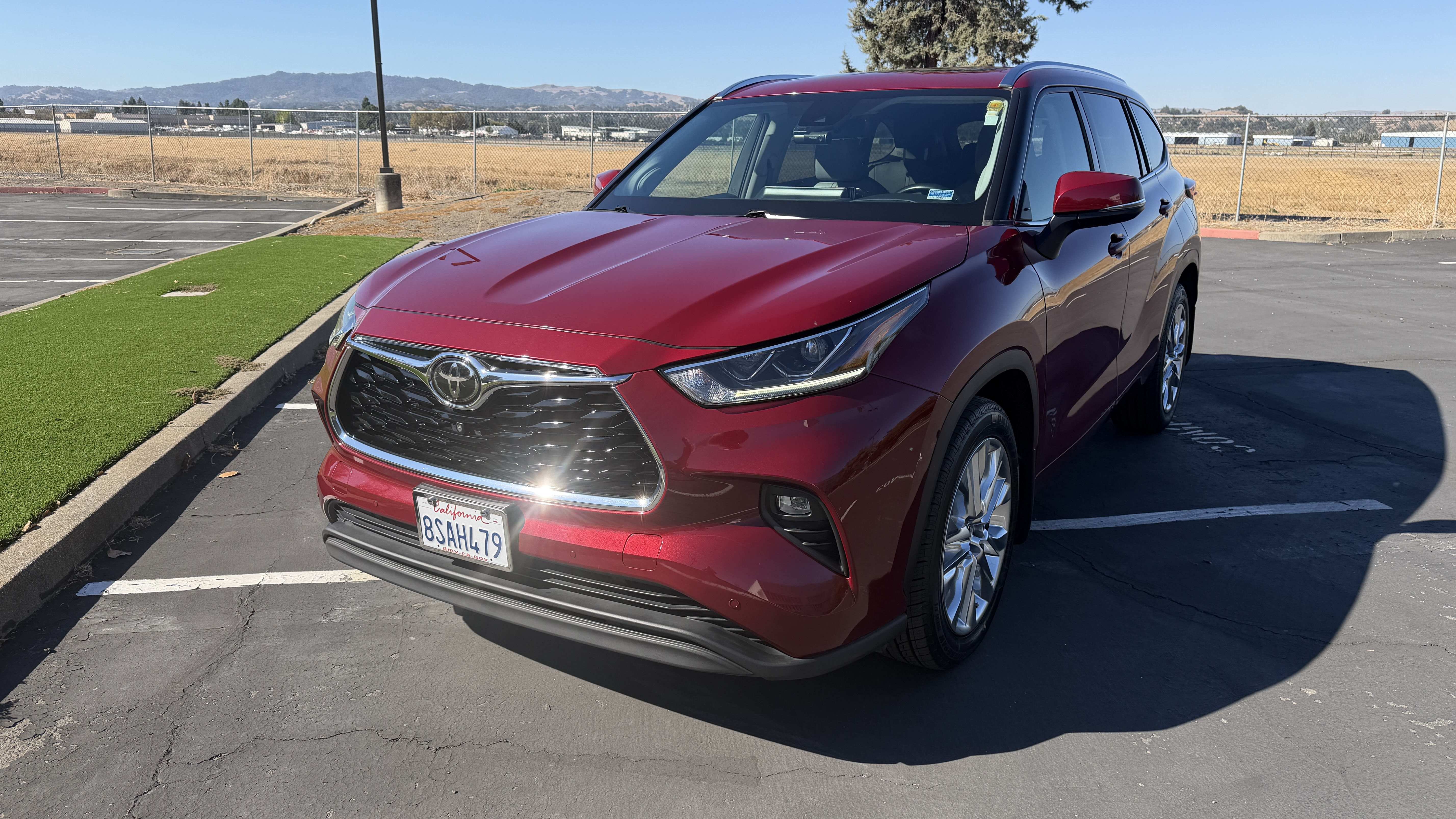 Used 2020 Toyota Highlander Limited AWD/4WD image 10