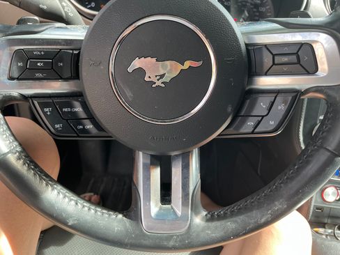 Used 2020 Ford Mustang GT Premium RWD image 13