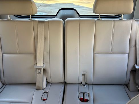 Used 2012 Chevrolet Tahoe LT w/ Luxury Package image 19