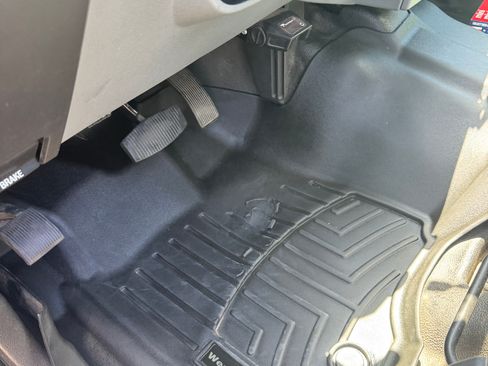 Used 2014 Ford F250 XL w/ Power Equipment Group RWD image 13