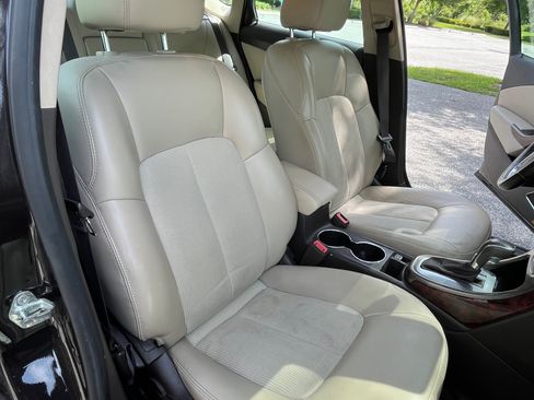 Used 2015 Buick Verano FWD image 11