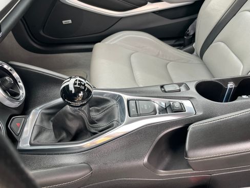 Used 2016 Chevrolet Camaro SS RWD image 17