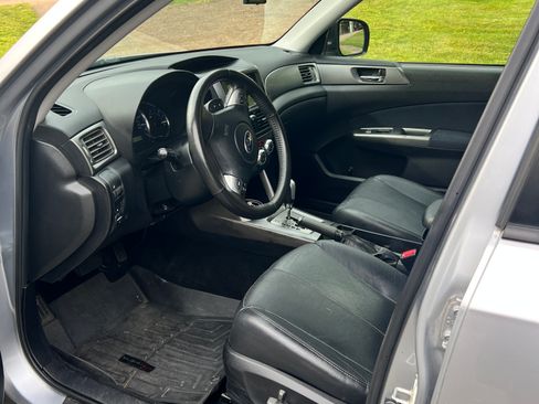 Used 2013 Subaru Forester 2.5X Limited image 9