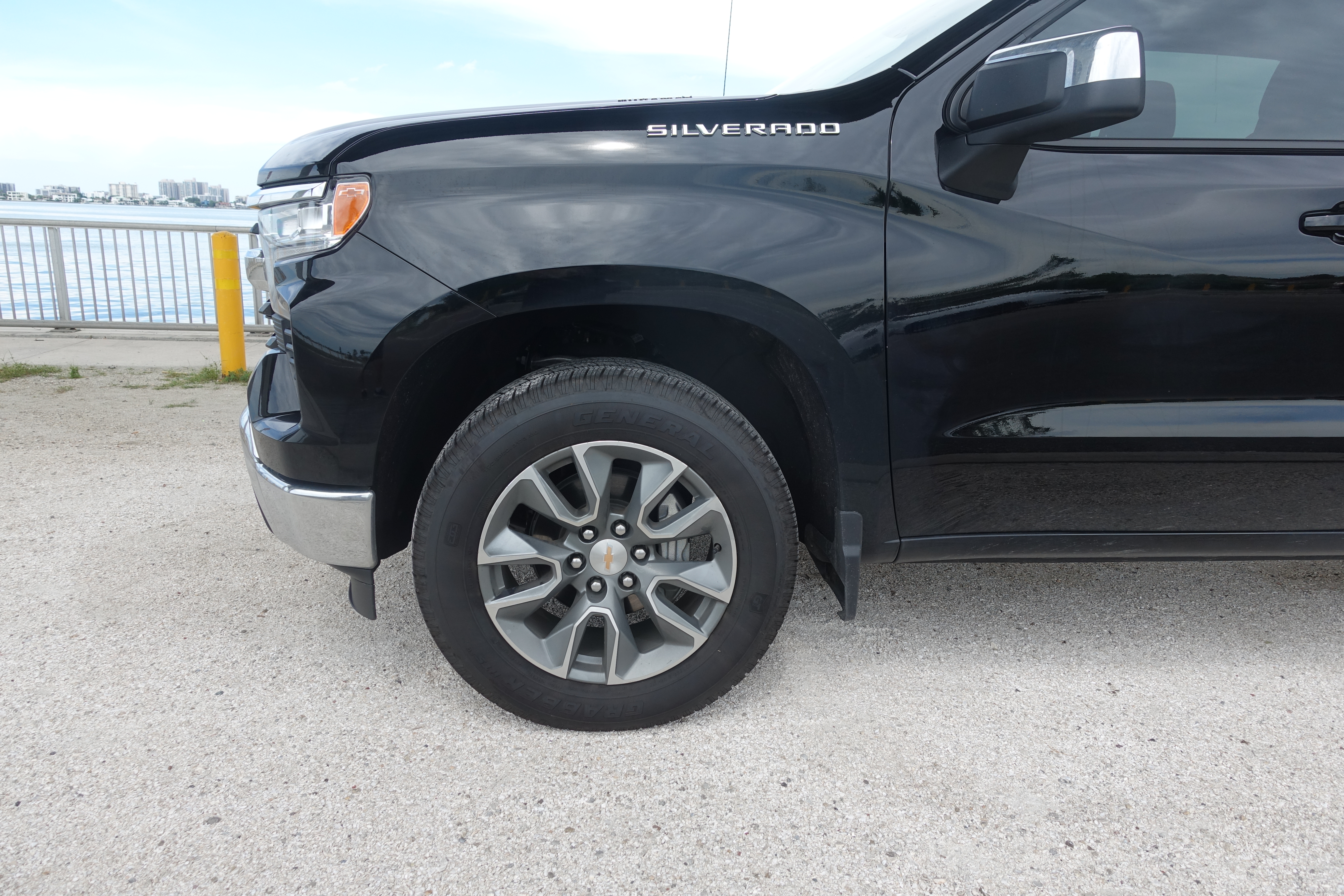 Used 2026 Chevrolet Silverado 1500 LT RWD image 21