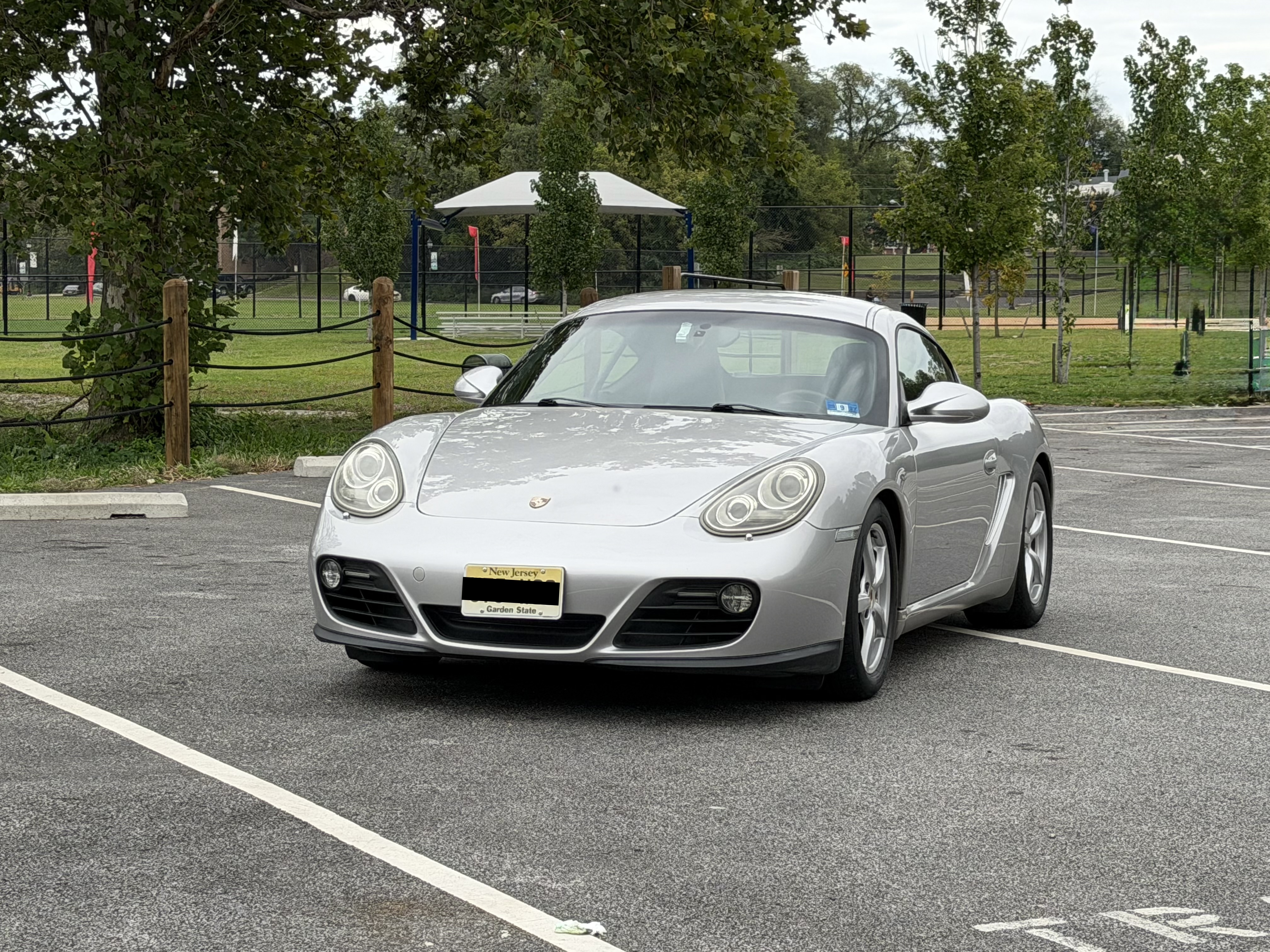 Used 2010 Porsche Cayman RWD image 8