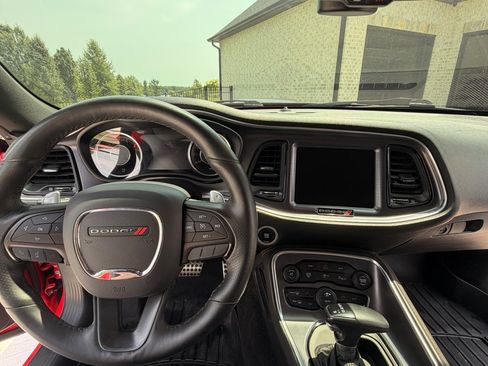 Used 2016 Dodge Challenger R/T Plus RWD image 8