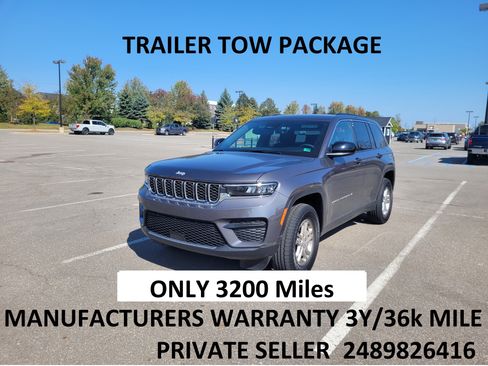 Used 2025 Jeep Grand Cherokee Laredo w/ Trailer Tow Package image 1