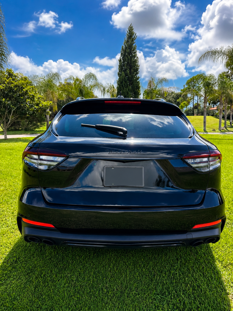 Used 2021 Maserati Levante AWD/4WD image 4