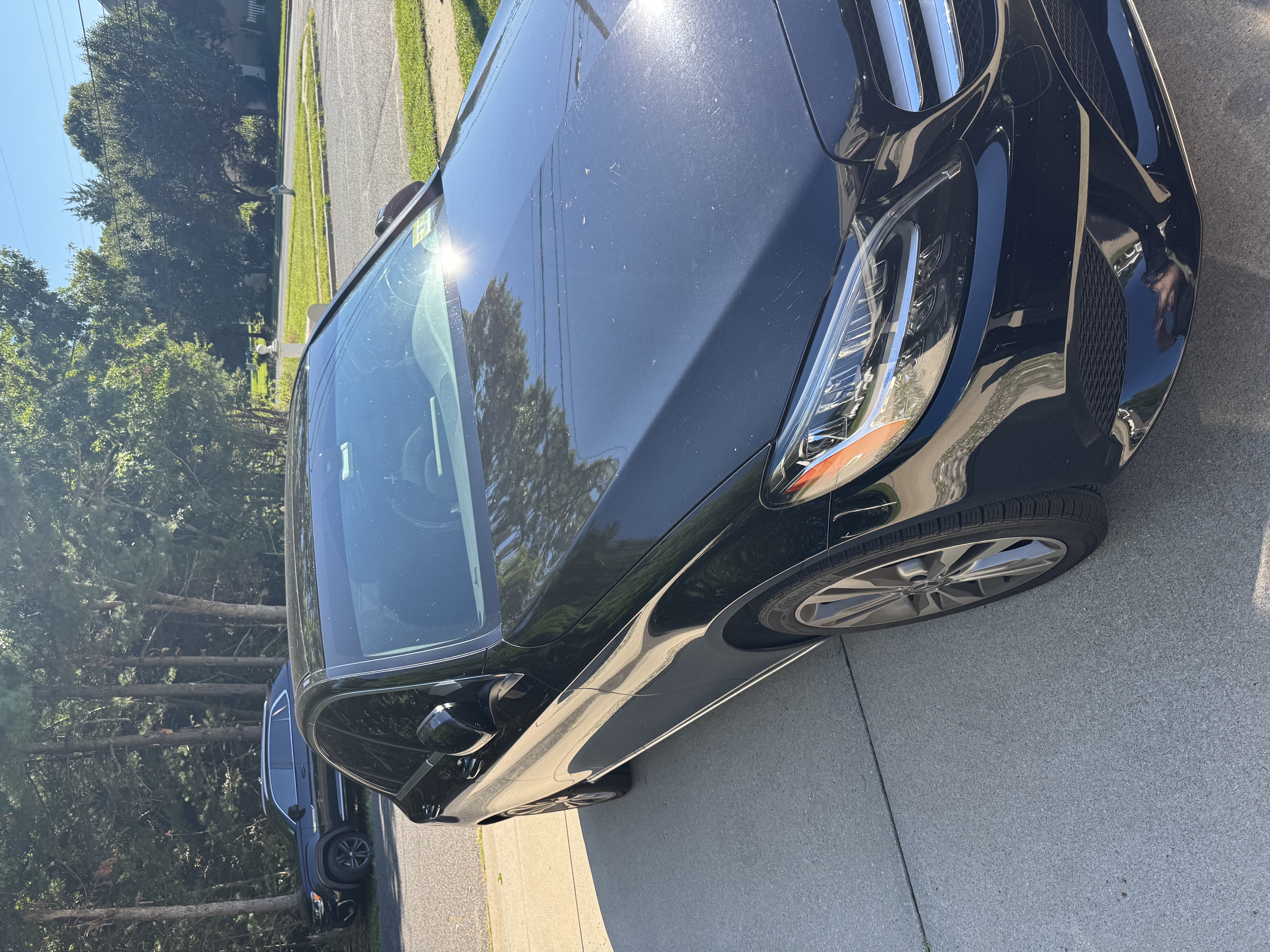 Used 2020 Mercedes-Benz C 300 4MATIC Sedan image 2