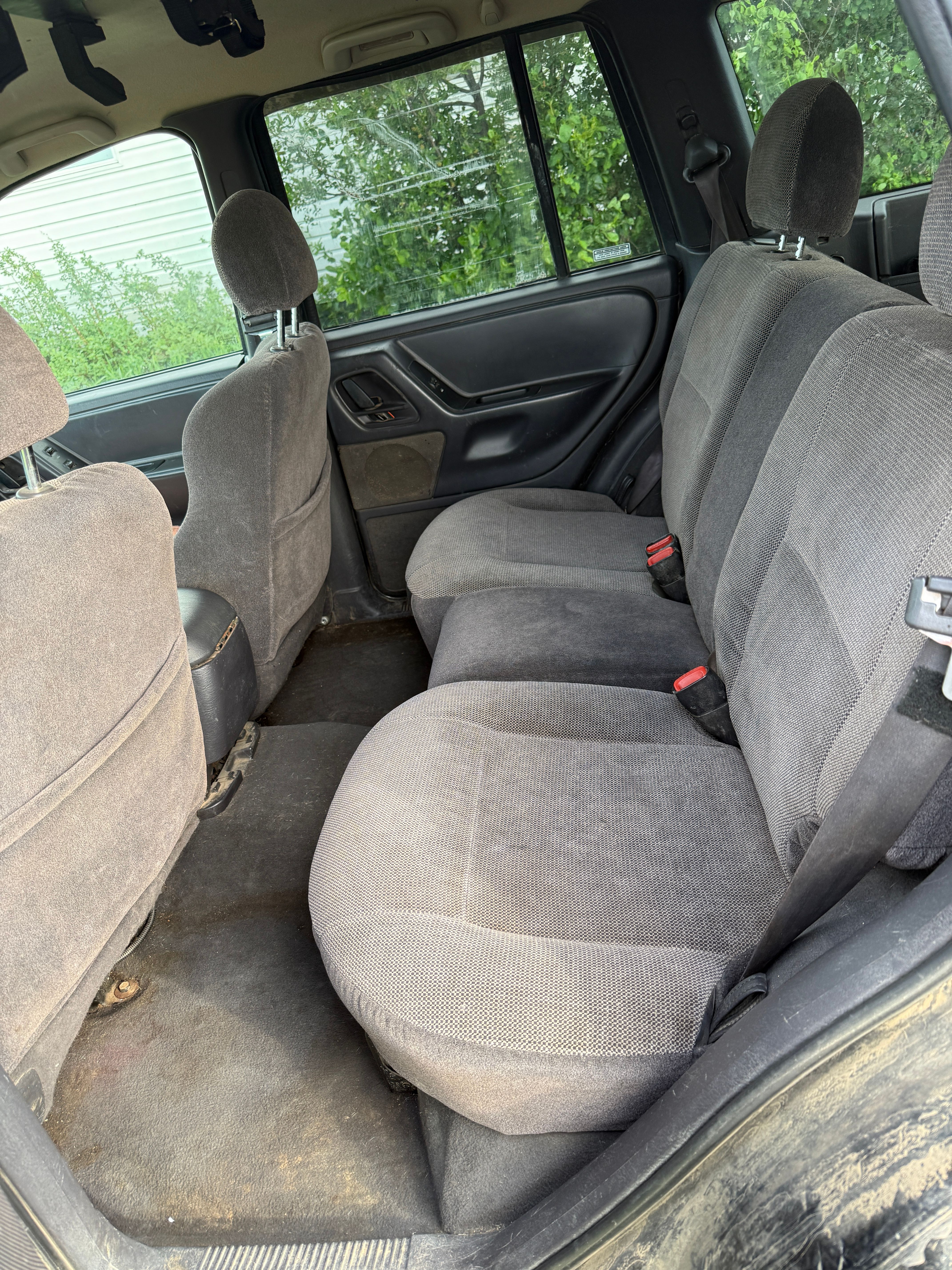 Used 2001 Jeep Grand Cherokee Laredo AWD/4WD image 8