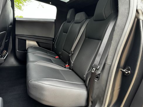 Used 2025 Tesla Cybertruck AWD Crew Cab image 13