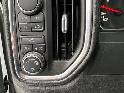 Used 2020 Chevrolet Silverado 1500 LT w/ All-Star Edition image 16